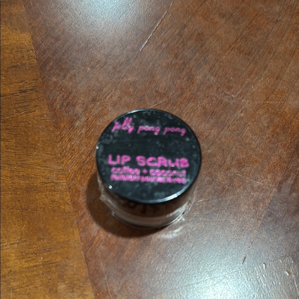 Jelly Pong Pong Lip Scrub - Coffee & Coconut